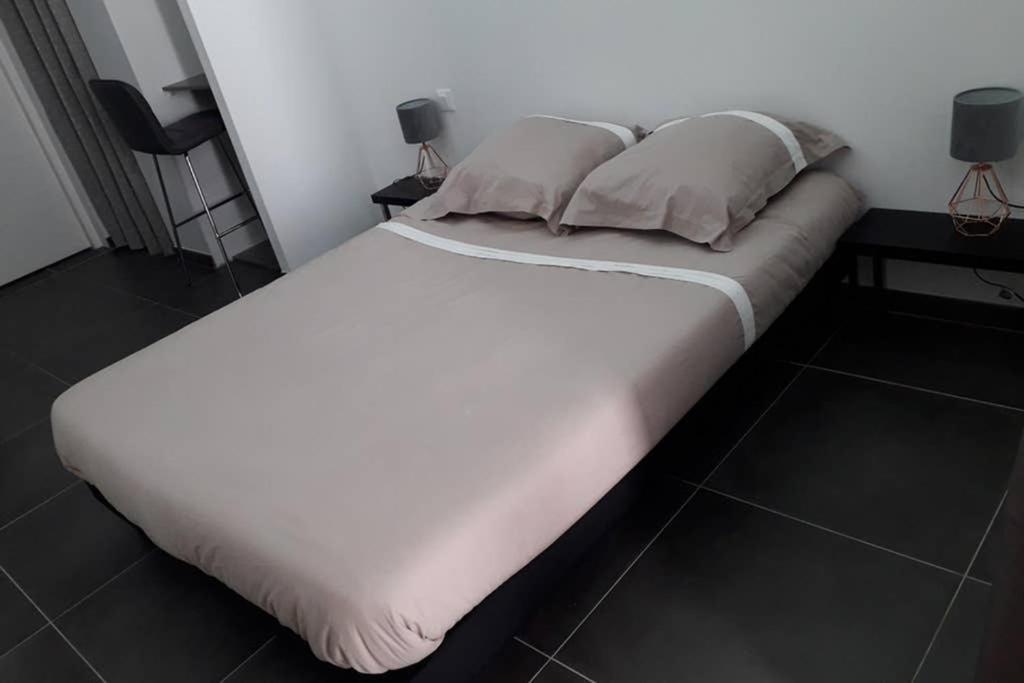 Logement Neuf De 40 M², Equipe Et Confortable Croix-Chapeau Buitenkant foto
